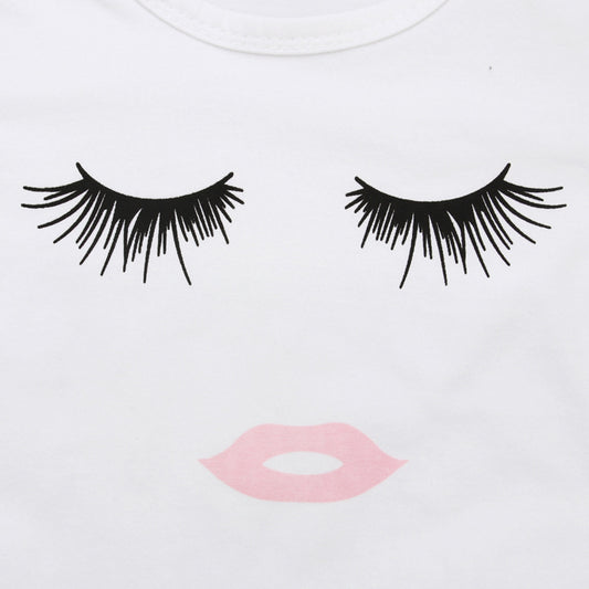 White t-shirt with black eyelash and pink lip print, fashion graphic tee