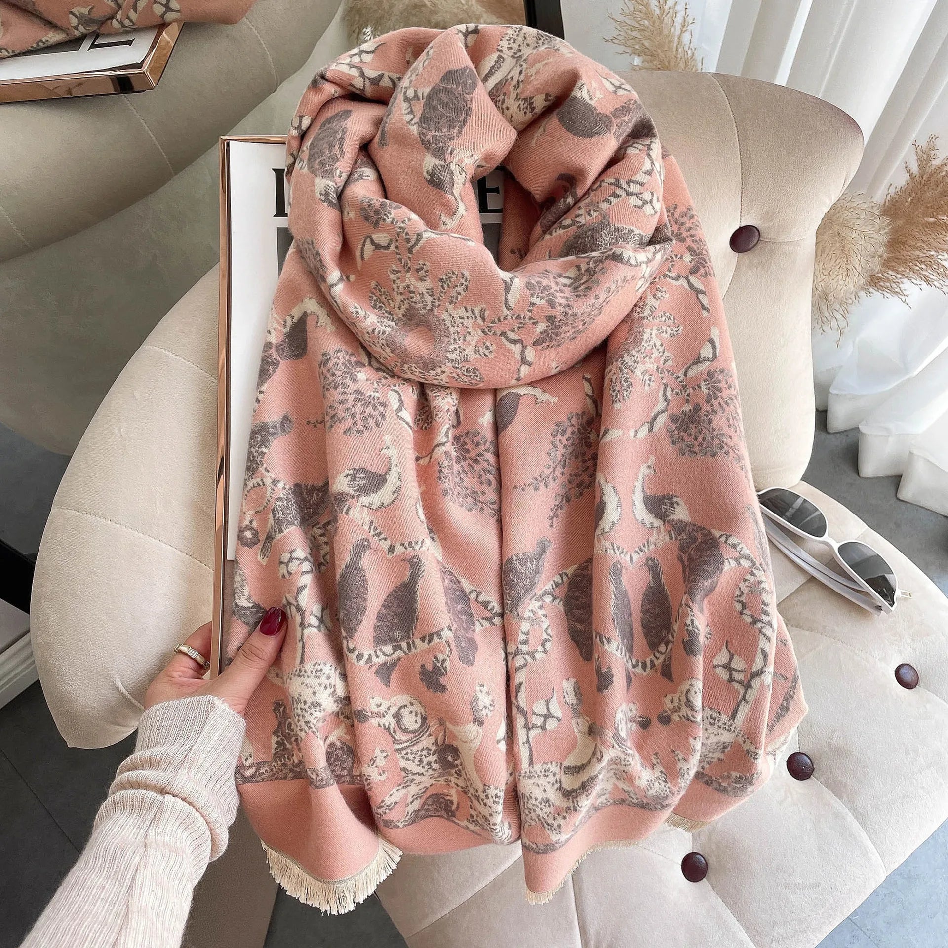 Luxurious Ethnic Cashmere Scarf - Double-Sided Charm - MANDOTOS