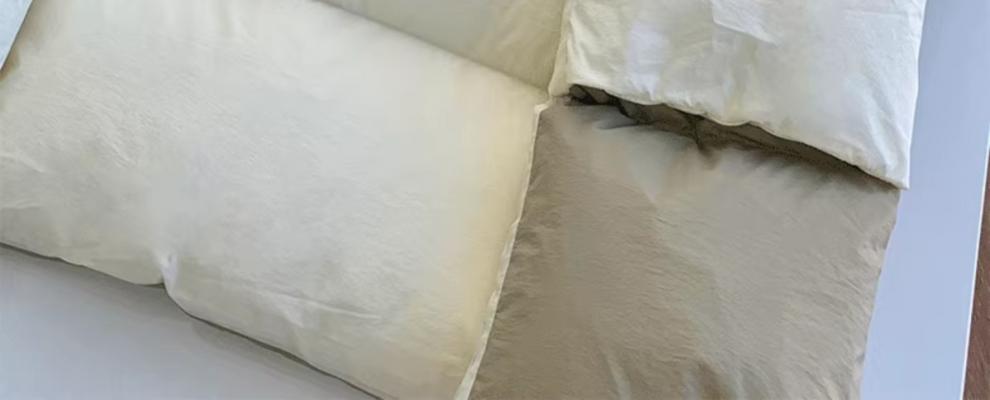 "Women's Cozy Long Hooded Down Jacket - MANDOTOS"