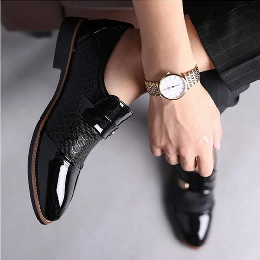 "Men's shoes Leather Embossing Classic Fashion Luxury men shoes Wear-resistant Non slip Mans footwear Anti-slip Black shoes - MANDOTOS"