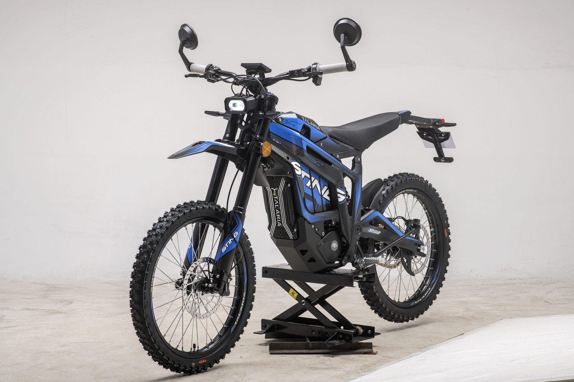 "Talaria Off-road Electric Motorcycle 8.0, Motor Power 4000w, Peak Power 8000w, Maximum Speed 85kmh, Battery Data 60v45ah - MANDOTOS"