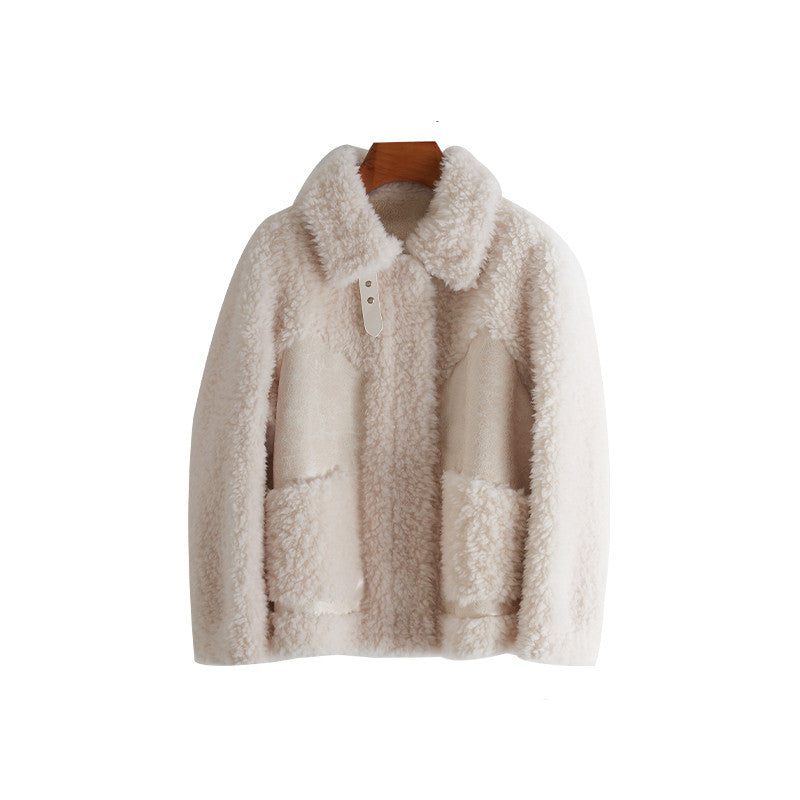 "Chic Women's Sheep Shearling Coat - MANDOTOS"
