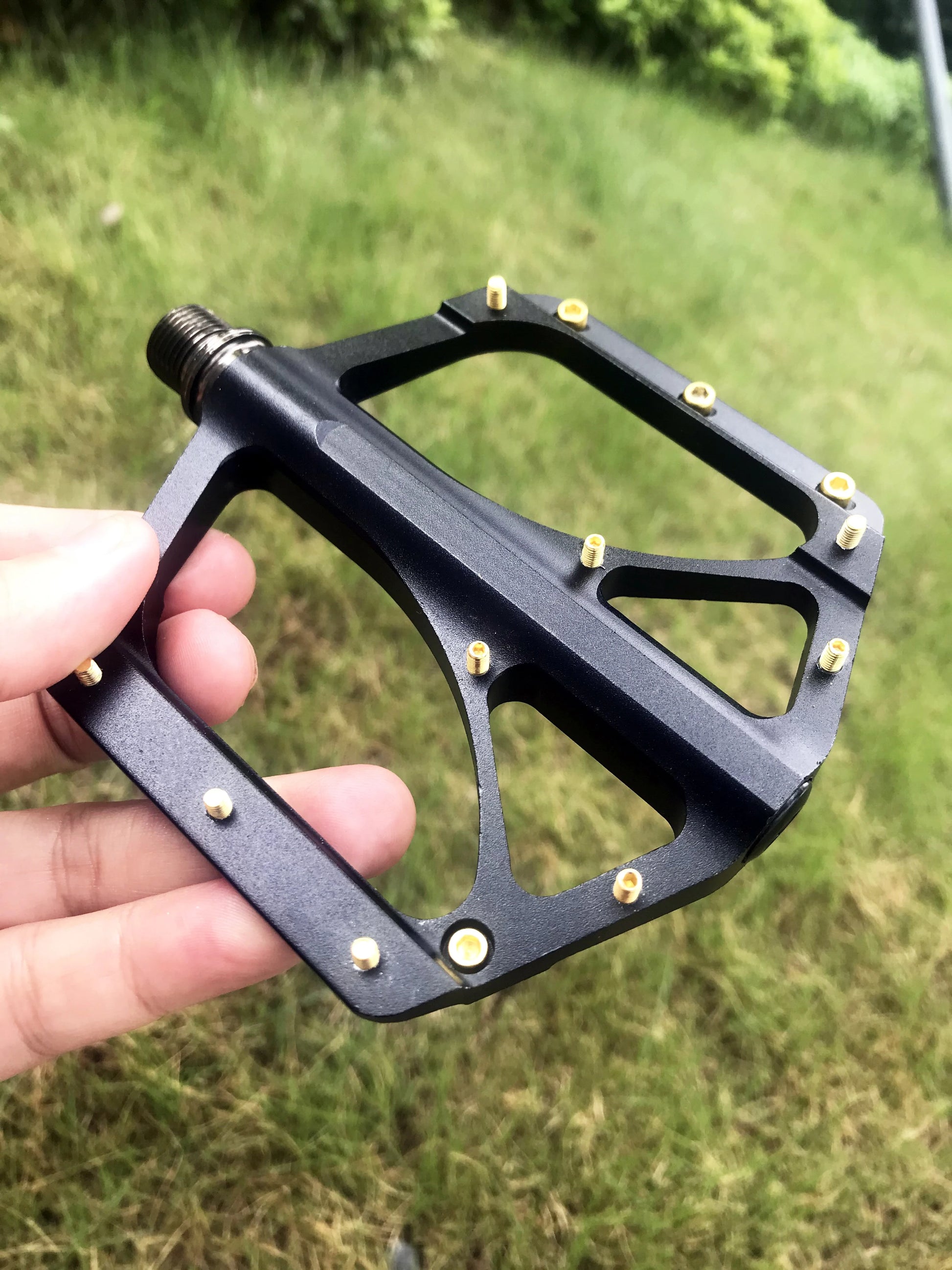 Introducing Ryet Alloy Bicycle Pedals: Elevate Your Ride!