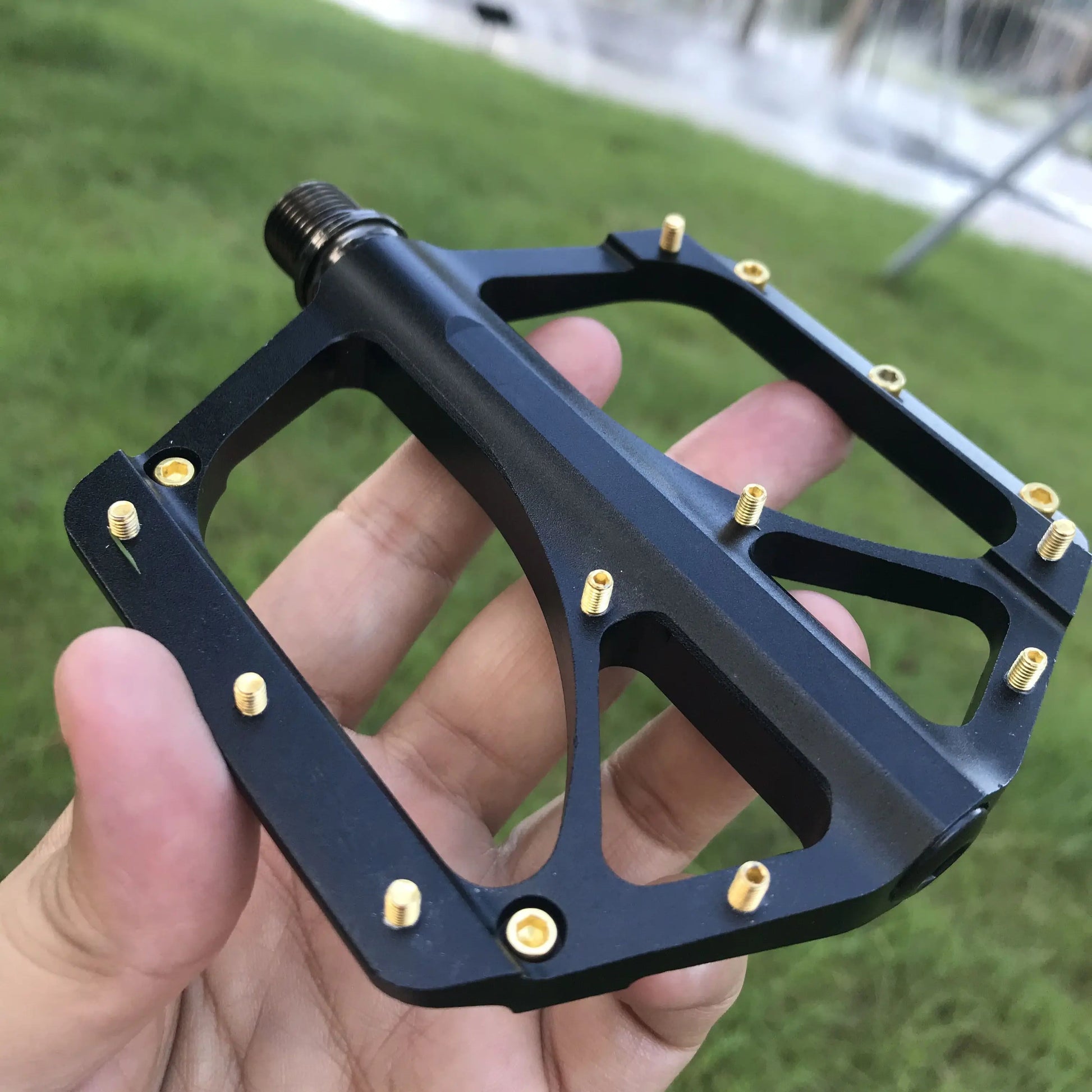 Introducing Ryet Alloy Bicycle Pedals: Elevate Your Ride!