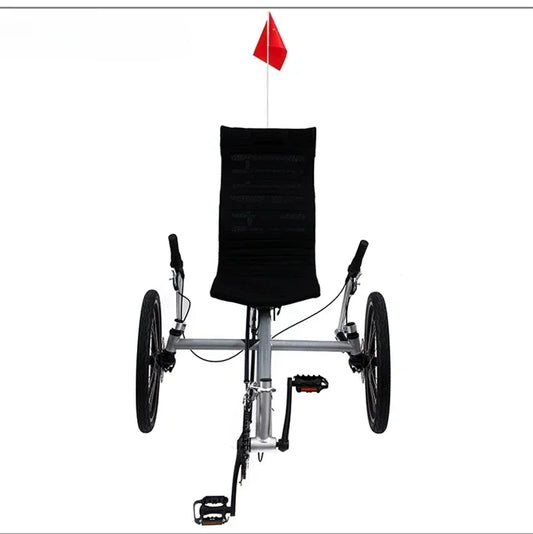 Lying on a tricycle, 3 shifting disc brakes, folding on a recumbent bike, casual commuting, riding a recumbent bicycle