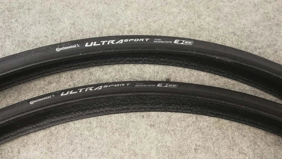 2024 New F12 Carbon Road Complete bike Rim/disc brake Carbon road bicycle Racing bicycle 50mm Rim/Disk Hub Wheelset