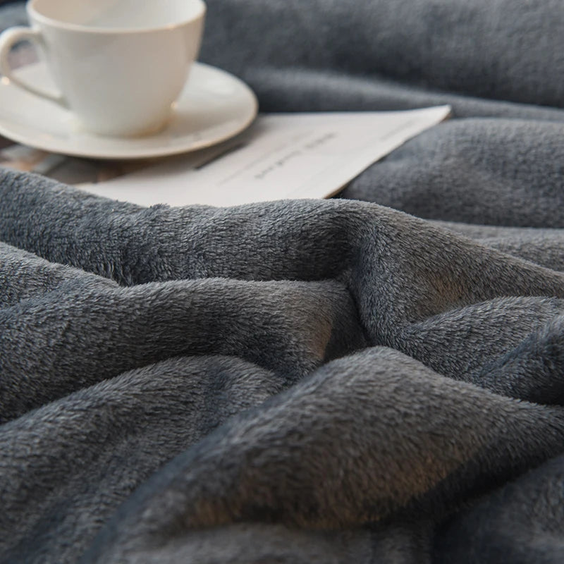 Cozy Luxe Wool Throw Blanket - Dual-Sided Warmth for Winter - MANDOTOS