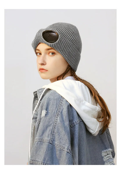 Brimless Hat With Goggles For Men And Women In Winter Hat Neutral Solid Color Skull Knitted Hat In Winter - MANDOTOS