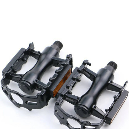 Universal Aluminum Bicycle Pedal for Road & Mountain Biking - MANDOTOS