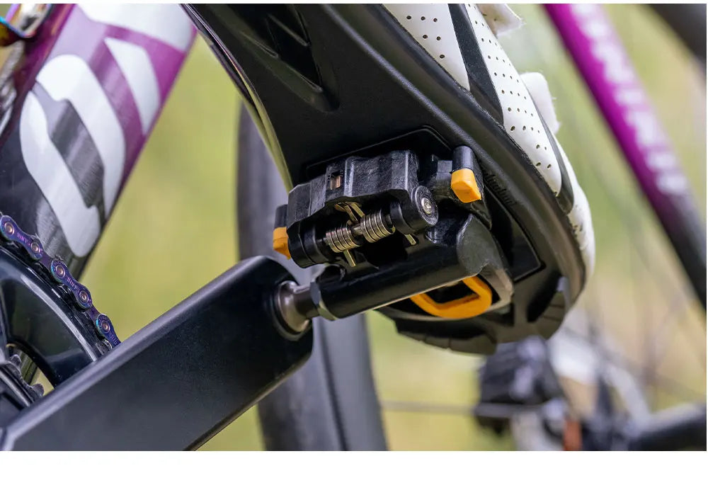 ONIRII PD-06 Carbon Lock Pedals: Elevate Your Cycling Experience! - MANDOTOS