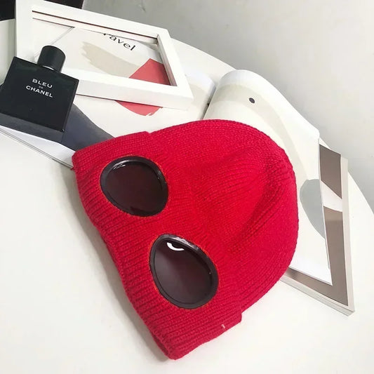 Brimless Hat With Goggles For Men And Women In Winter Hat Neutral Solid Color Skull Knitted Hat In Winter - MANDOTOS