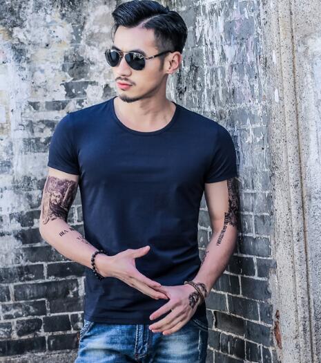 Ancient Energy men's hot summer T-shirt in lightweight fabric, featuring a casual fit and summer-inspired design.