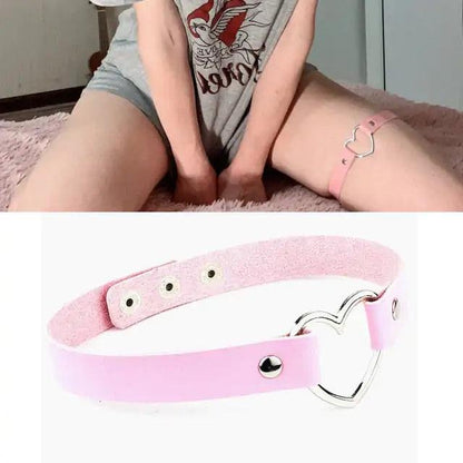 Chic Leather Collar - MANDOTOS