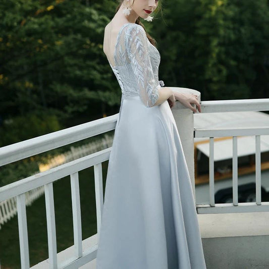 Elegant evening dress for women by MANDOTOS, designed for banquets and parties, featuring a stylish and sophisticated look.