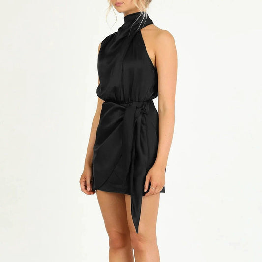 Mandotos elegant sleeveless halter neck dress with waist tie, suitable for evening parties, short and stylish for women.