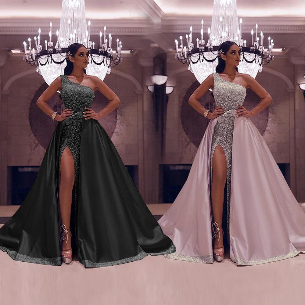 Mandotos one-shoulder mopping evening dress in elegant black, featuring a sleek silhouette and stylish design for formal occasions.