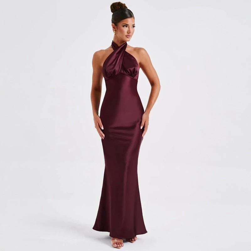 Mandotos summer fashion elegant backless sleeveless dress displayed on a model, showcasing a stylish and sophisticated design.