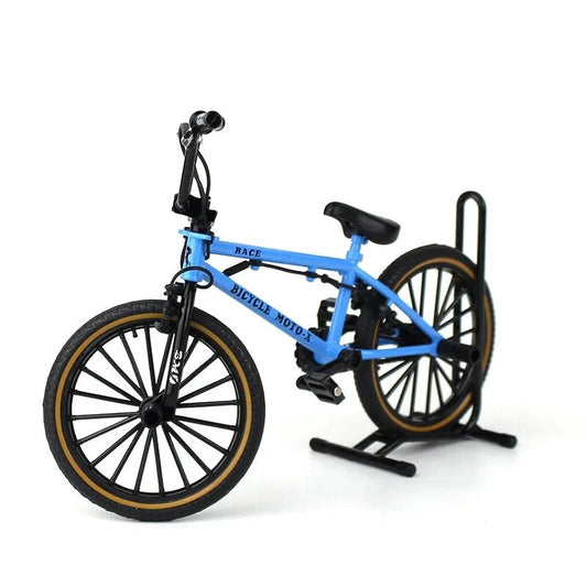 Mini alloy racing bicycle diecast model by Mandotos, detailed pocket-sized replica perfect for collectors and enthusiasts.