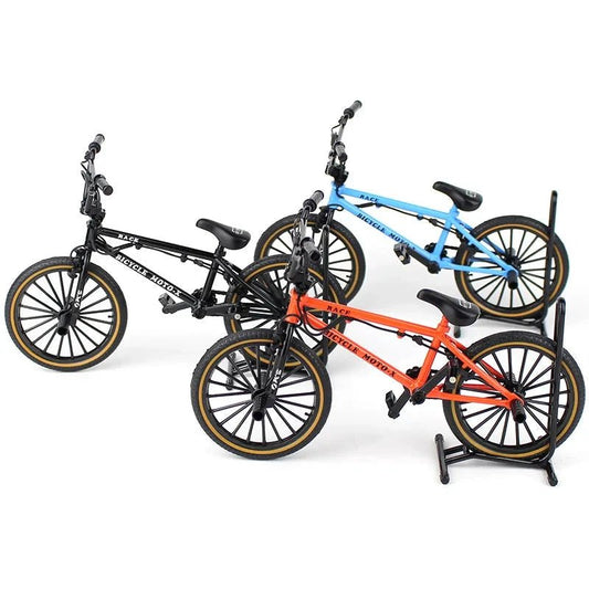 Mini alloy racing bicycle diecast model by Mandotos, pocket-sized and detailed for collectible display or miniature racing enthusiasts.