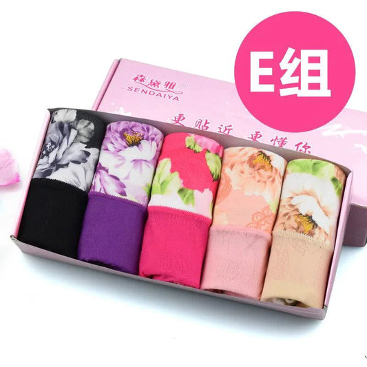 Set of 5 MANDOTOS women's print cotton panties, plus size briefs with cute patterns, comfortable undergarments for women.