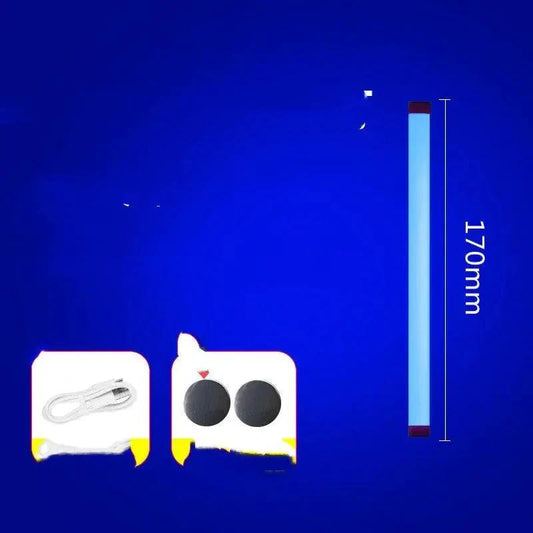 Mandotos adjustable portable LED fill light showing customizable brightness and color settings for photography or videography.