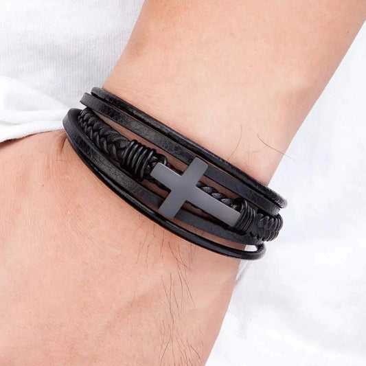 Mandotos Bonded Love Leather Bracelet featuring braided leather and metal accents for a stylish, casual accessory.
