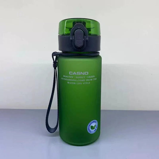 Mandotos Casino Frosted sports water bottle with lid, portable plastic bottle for men and women, ideal for active hydration.