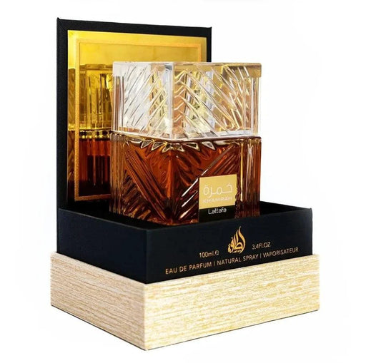 Darey Khamrah 100ml men's cologne by Mandotos featuring a lasting wood scent and elegant Arabic perfume bottle.