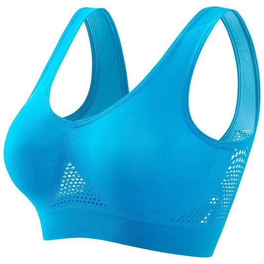 Plus size women's push-up sports bra by MANDOTOS, ideal for running and yoga, with supportive design and comfortable fit.
