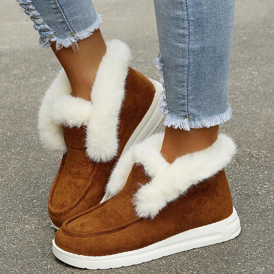 Mandotos winter snow boots for women with plush fur lining, ankle height, and warm, waterproof design for cold weather.