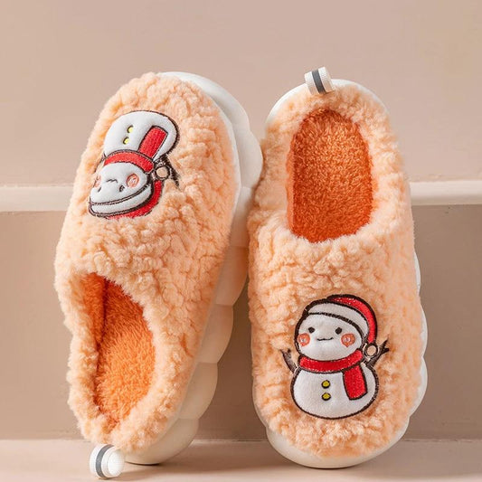 Mandotos snowman slippers for winter, plush and anti-slip, cozy couple home shoes with festive snowman design.