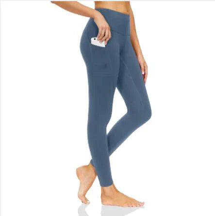 Mandotos FlexiForm high-waist fitness leggings shown on a model, featuring a snug fit and stretchy fabric for active wear.