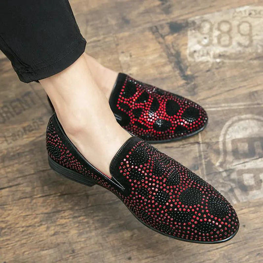 Gent's classic suede footwear by MANDOTOS, featuring stylish brown suede shoes with laces and a smooth sole.