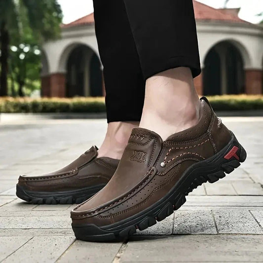 Mandotos handmade leather men's slip-on loafers with casual outdoor design, flats, moccasins, and non-slip soles.
