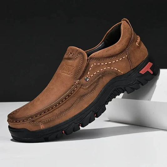 Mandotos handmade leather men's casual slip-on loafers with non-slip soles, outdoor flats and moccasins for walking.