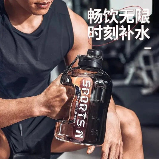 Mandotos HydroPro cycling water bottle, leakproof and lightweight, designed for gym workouts and on-the-go hydration.