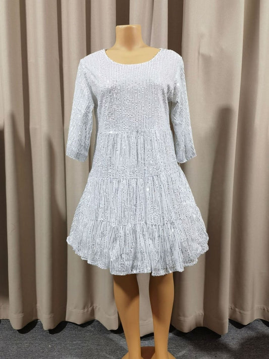 Mandotos International cross-border fashion sequined dress showcasing Europe and US style with shimmering sequins and elegant design.