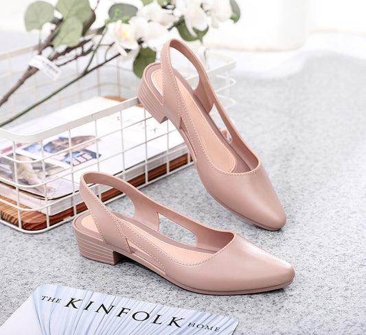 Mandotos International women's casual jelly sandals with shallow mouth, mid-low heel, breathable plastic material, Korean style.