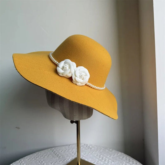 French style women's fedora hat with a wide brim, felt material, suitable for winter and autumn, featuring a derby jazz-inspired design.