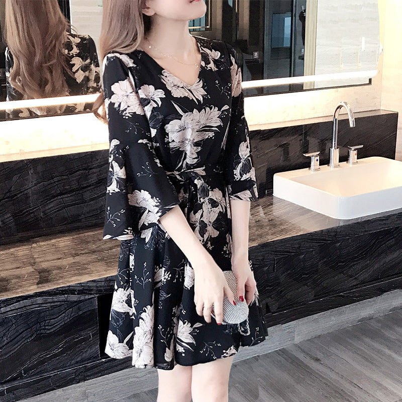 Mandotos International floral summer dress for women, Korean style, slimming fit, perfect for summer fashion and casual wear.
