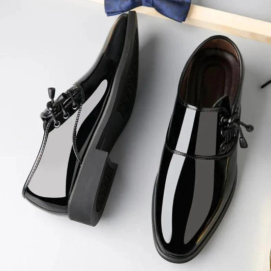 Mandotos men's lace-up leather business casual shoes, featuring classic design and polished finish for professional or casual wear.