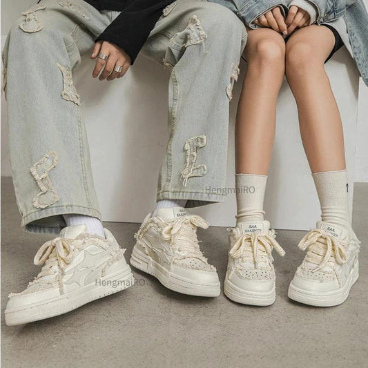 Mandotos leather casual sneakers with white rubber soles and sleek design, perfect for everyday wear.