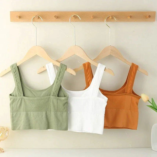 Mandotos breathable sports bra for women, seamless yoga top, shockproof, push-up crop, ideal for gym and workout activities
