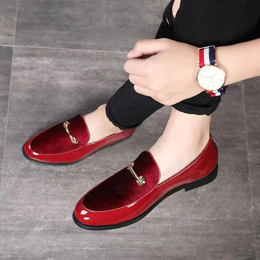 Mandotos men's navy leather loafers, slip-on dress shoes with premium leather construction and classic design.