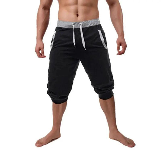 Mandotos men's joggers in black, featuring a relaxed fit and elastic waistband, ideal for casual and athletic wear.