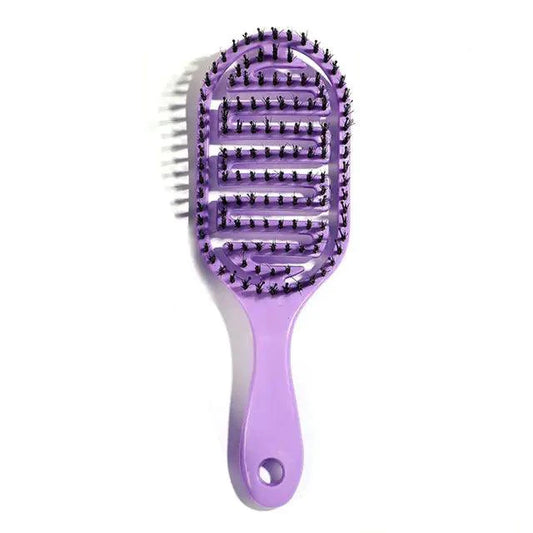 MANDOTOS ReviveScalp scalp soother comb for ultimate comfort and relaxation, with smooth teeth designed to gently massage the scalp.