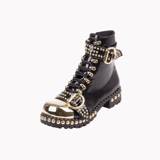 Mandotos rugged studded buckle boots with metal accents and sturdy design, perfect for edgy, casual wear.
