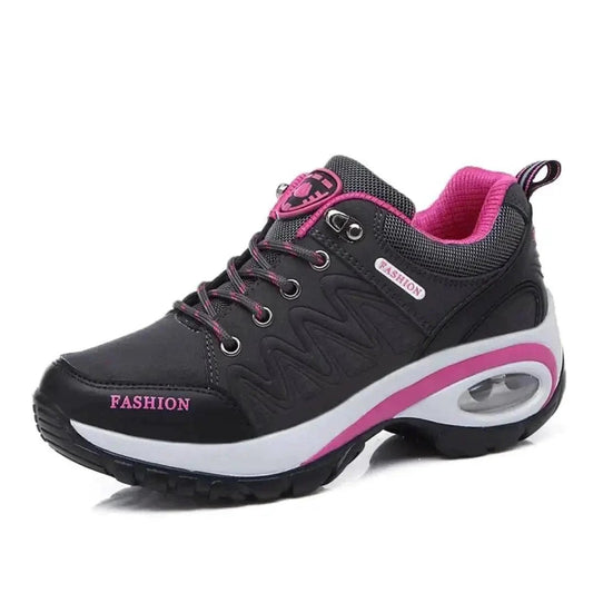 Mandotos running shoes with breathable mesh upper and cushioned sole, designed for comfort and performance.