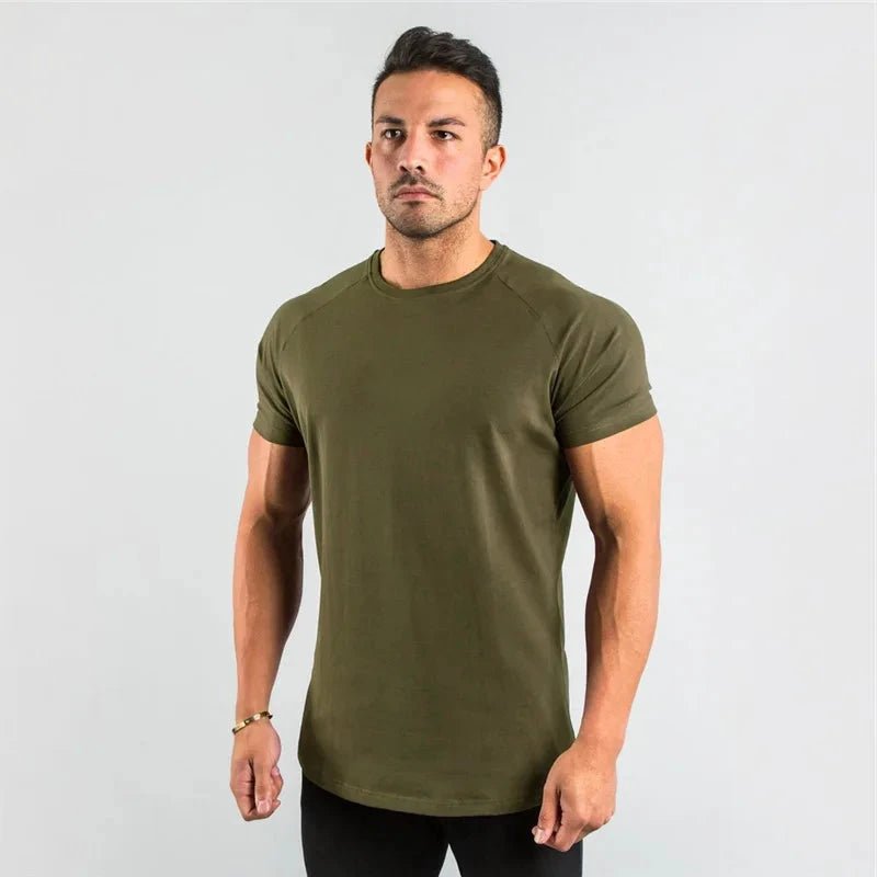 Mandotos men's casual short sleeve T-shirt, slim fit gym and bodybuilding tee, black streetwear top for summer fitness workouts.
