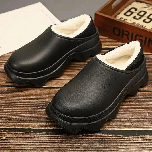 Mandotos warm outdoor shoes featuring durable design and cozy lining for cold weather outdoor activities.